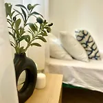 Niki 100 Meters From Beautiful - *