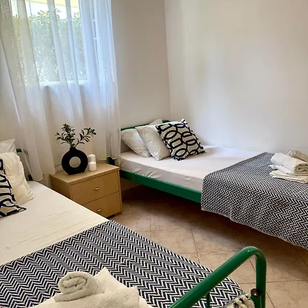 Niki 100 Meters From Beautiful - Apartment